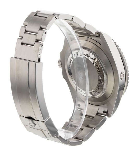 Rolex Sea-Dweller 126600